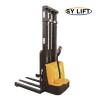 SY리프트 지지대 확장형 완전전동 포크리프트 스태커 SEF-1530EW 1500KG  전동지게차 전동스테커